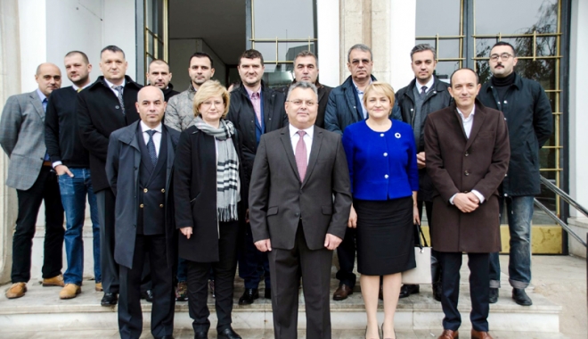 Ce proiecte are echipa PNL Constanța pentru Parlamentul României - echipapnl-1479657451.jpg