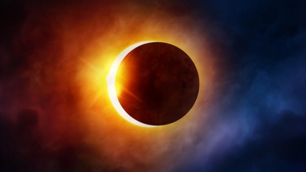 Prima eclipsă totală de soare va fi observată după 99 de ani. Baloane cu heliu vor transmite imagini de la mare altitudine - eclipsa308229000-1503153048.jpg