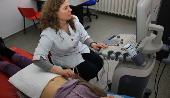 Ecografia, investigația esențială  în depistarea bolilor de stomac - ecografiaelenacsoszgastroenterol-1424356839.jpg
