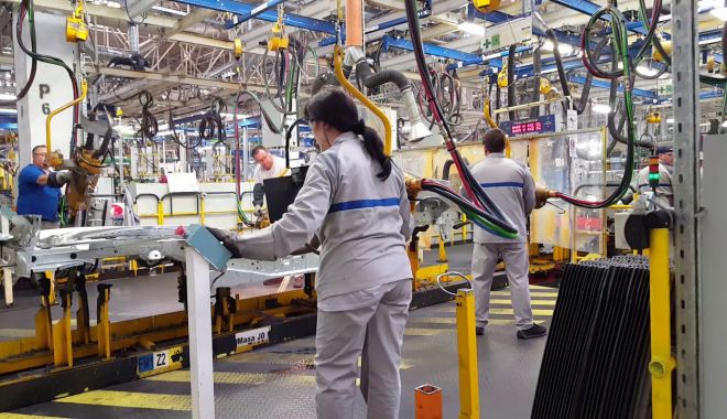 Economia României va crește cu  5,1% din PIB în 2021 - economiaromanieivacrestecu51dinp-1620915731.jpg