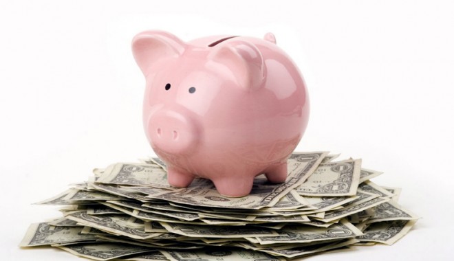 Trei trucuri care te vor ajuta să pui bani deoparte în fiecare lună - economie-1360850956.jpg