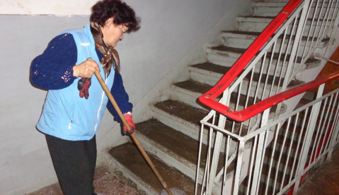 E criză de femei de serviciu, în România - ecrizadefemei-1479743546.jpg