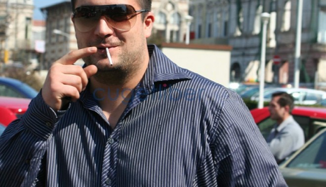 EXCLUSIV / Un cunoscut interlop constănțean a fost încătușat în urma unui scandal - ed32fa2e4c92cbfc8d33f924607c149d-1396680066.jpg