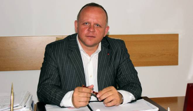 Cristian Cîrjaliu pune piatra de temelie la un nou obiectiv din Agigea - edilulcristiancirjaliu2-1437312369.jpg