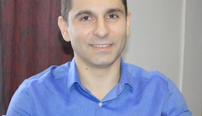 Edilul din Murfatlar, Valentin Saghiu, anunță reabilitarea a 26 de străzi din localitate - edilulvalentinsaghiumurfatlar1-1458676670.jpg