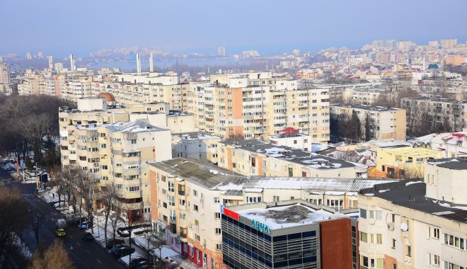 Brusc, ne-am trezit. Și ne apasă greutatea și rușinea... - editorial-1612291943.jpg