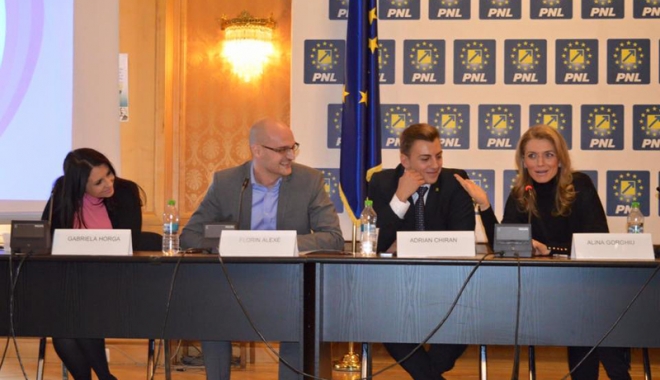 Micuța milionară  și turma liberală - editorialmicutaliberala-1474202349.jpg