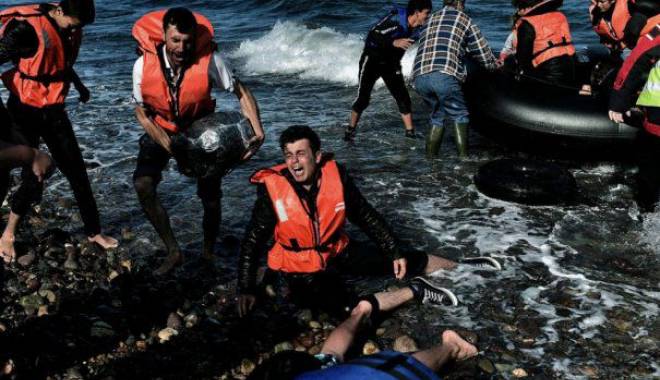 Criza refugiaților / Patru imigranți, între care două fetițe, au murit încercand să ajungă din Turcia în Grecia - egee-1458547675.jpg