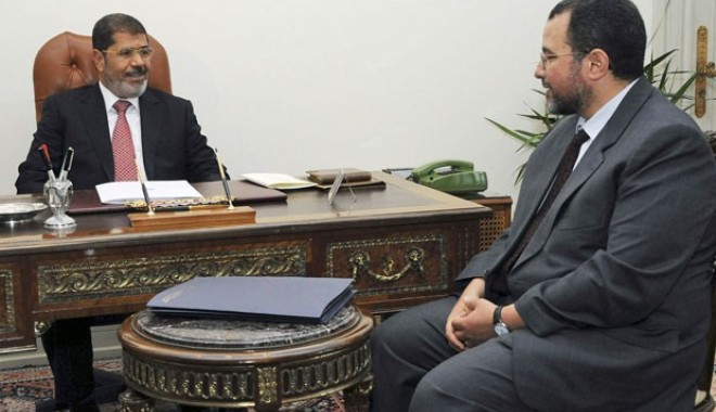 Fostul premier al lui Morsi, condamnat la un an de închisoare - egito-1380676317.jpg