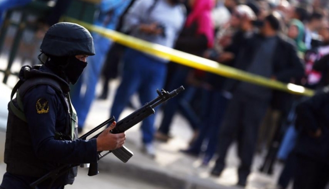 Explozie puternică! ȘASE POLIȚIȘTI AU FOST UCIȘI - egypt0-1481286635.jpg