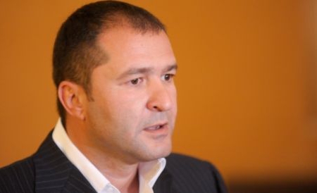 Documente furate cu două dube din fostul sediu al televiziunii Realitatea TV - elanschwartzenbergvapreluarealit-1319458515.jpg