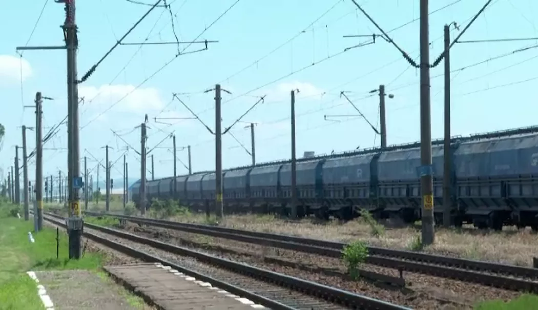 UPDATE Circulația trenurilor, blocată între Eforie Nord și Eforie Sud din cauza unei șine rupte - electrocutattren2-1783254636.webp