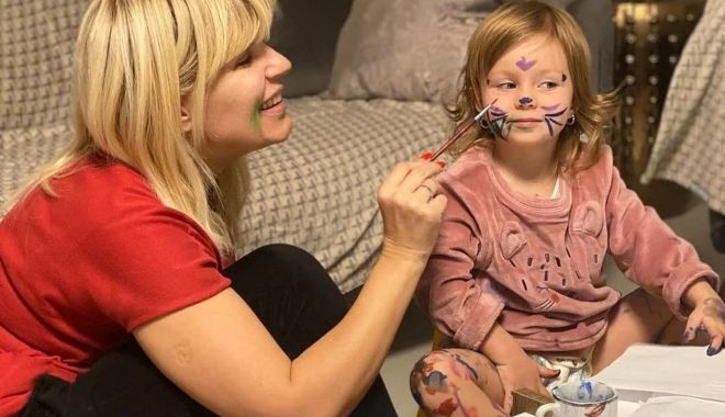 Elena Udrea, către Delia Matache: Și eu credeam că nu sunt făcută să fiu mamă. Viața mea a fost fabuloasă până să apară fetița mea