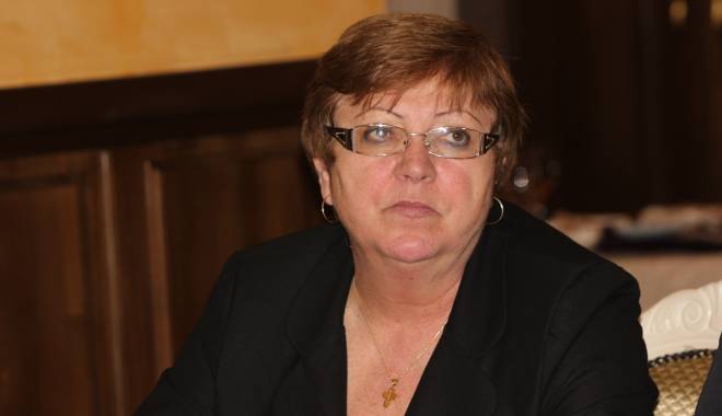 Elena Frîncu: 