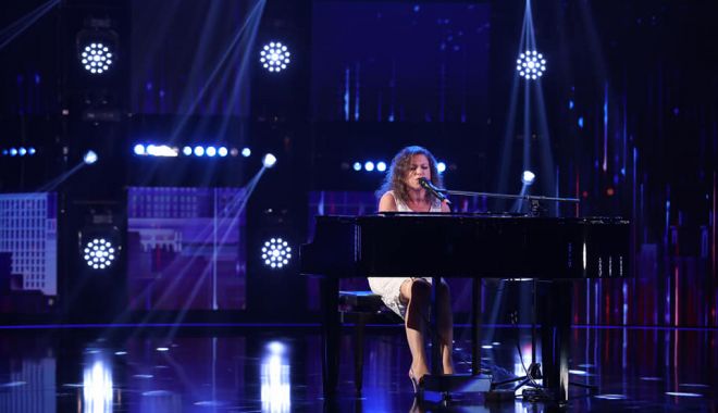 Pianista Elena Gatcin concertează în a doua zi de Crăciun, la Irish Pub - elenagatcin-1640504232.jpg