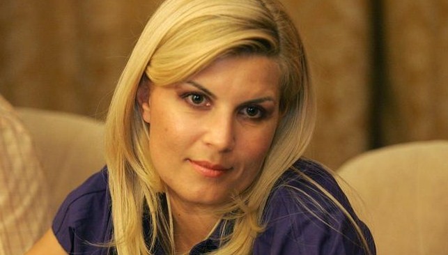 Ce face Elena Udrea cu un miliard de euro? - elenaudrea-1316977289.jpg