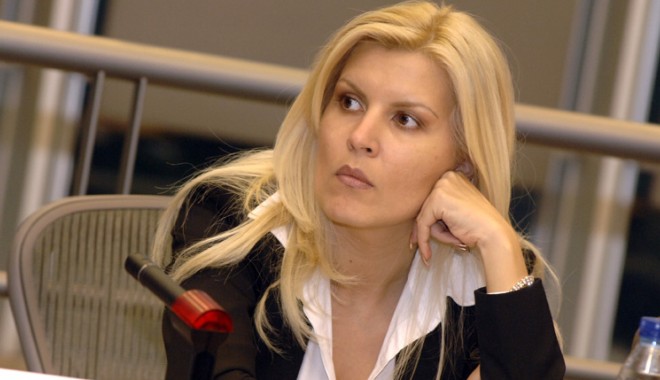 Udrea critică lansarea lui Ponta, 