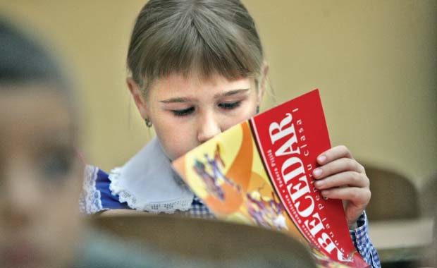 Începe adevărata bătălie pe locuri în clasa I - elev-1332067092.jpg