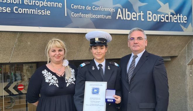 Elevă de la Colegiul Militar „A.I. Cuza”, premiată la Bruxelles - elevadelacolegiul-1631112560.jpg