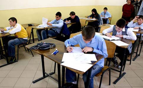 Ministerul Educației vrea să împartă elevii pe categorii - elevi-1311834348.jpg