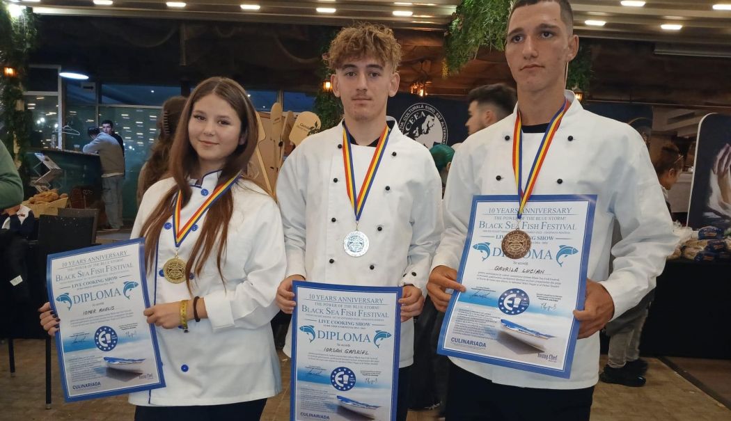Premii pentru trei elevi din Cumpăna la o competiție culinară - elevi-cumpana-1726589031.jpg