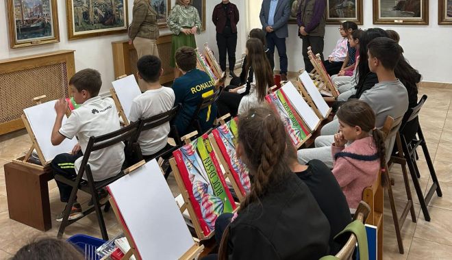 Atelier de pictură, pentru elevii din Topalu, la Muzeul de Artă ”Dinu și Sevasta Vintilă” - elevi-topalu-1705590516.jpg