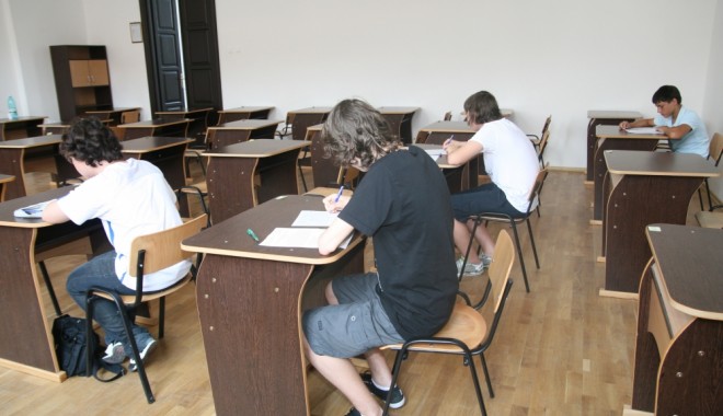 UDTR promovează limba maternă prin concursuri școlare - elevi1368709280-1371217603.jpg