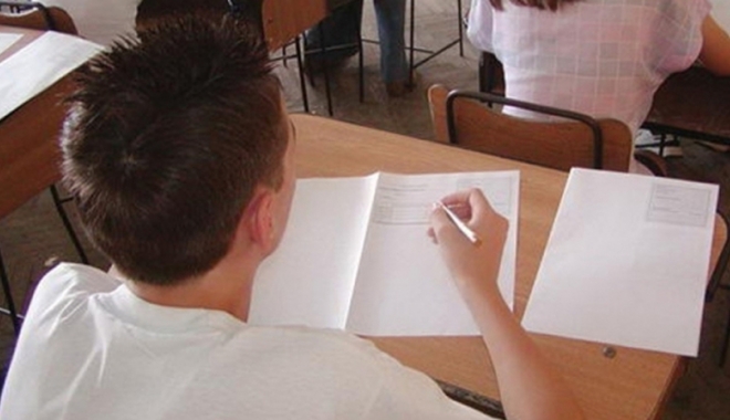 Elevii de-a VI-a scapă de Evaluare - eleviideavia-1464024929.jpg