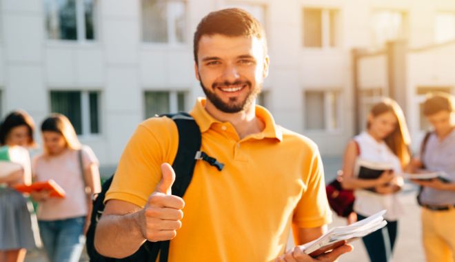 Elevii, îndemnaţi să se înscrie în învăţământul profesional dual - eleviiindemnati1print-1627662341.jpg