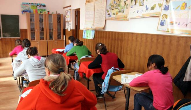 Elevii sărbătoresc 