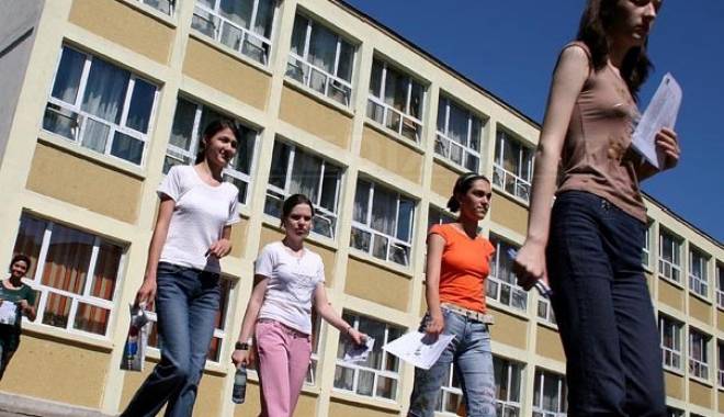 Elevii constănțeni își aleg liderii - eleviscoalaliceu-1415884929.jpg