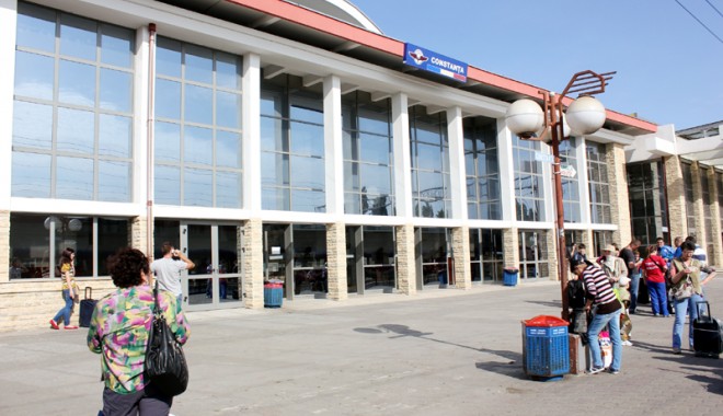 Elevii și studenții navetiști  vor avea reducere la biletele de tren - elevisistudenti-1409677470.jpg