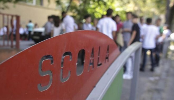 Ce cred elevii despre schimbările din noul an școlar