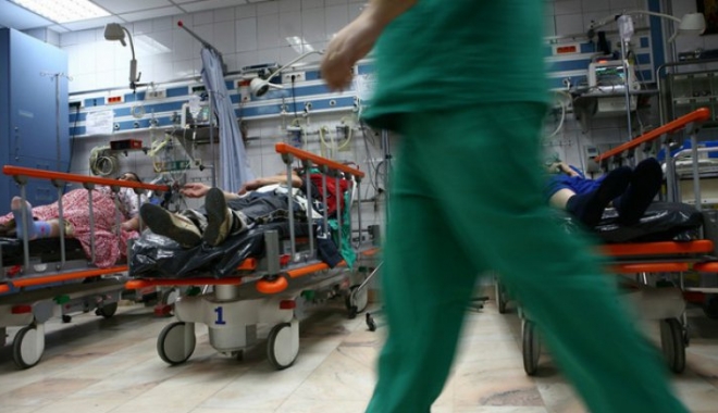 Ministrul din Kuweit a refuzat operația la nas, la Elias - eliaselias76110000-1472162817.jpg