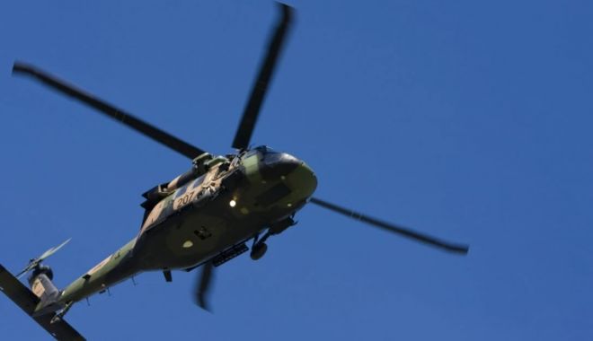 Un elicopter al Inspectoratului General de Aviaţie participă la căutările copilului de doi ani dispărut ieri