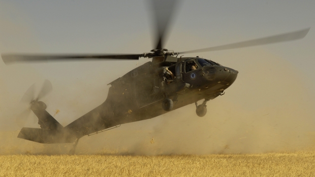 O nouă tragedie aviatică! Elicopter PRĂBUȘIT! - elicopterprabusitirak30759700-1427285790.jpg
