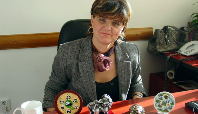 Elisabeta Lipă, Octavian Bellu și Alin Petrache, candidați la șefia COSR - elisabetalipa-1398793750.jpg