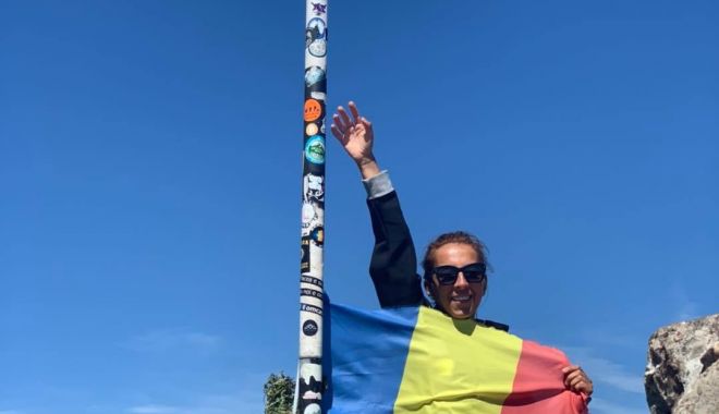 Eliza Samara, relaxare pe vârful Postăvaru - elizasamara-1596642269.jpg