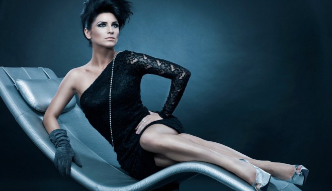 Concert Ellie White, în Mamaia - elliewhite4-1373005438.jpg
