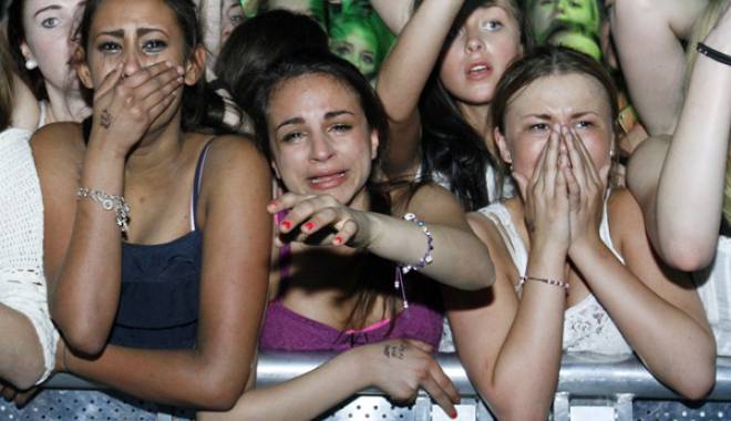 Ce artist român a câștigat 70.000 euro în noaptea de Revelion - embarrassingfancries1-1420367196.jpg