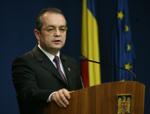 Boc: Este risc major de delocalizare a unor multinaționale. Trebuie atrase alte investiții - emilboc-1317282524.jpg