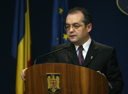 De ce nu a depus Emil Boc bugetul pe 2012 - emilboc-1319461711.jpg