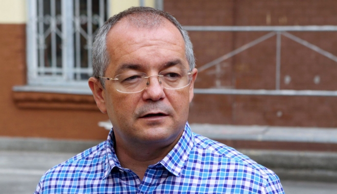 Emil Boc, prezent la DNA Ploiești - emilboc-1478170112.jpg