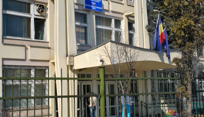 BAC-ul special. Emoții maxime pentru nouă elevi constănțeni - emotiimaxime-1463505760.jpg
