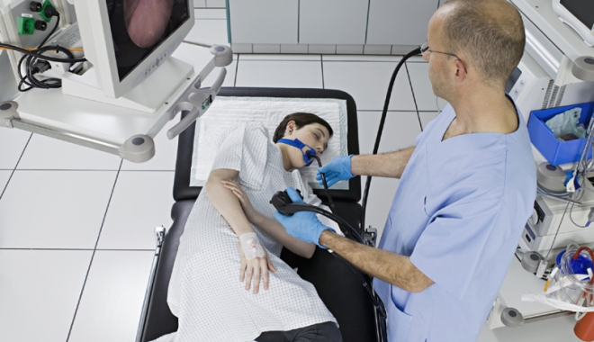 Importanța endoscopiei digestive, în depistarea și tratarea afecțiunilor - endoscopie-1478438516.jpg