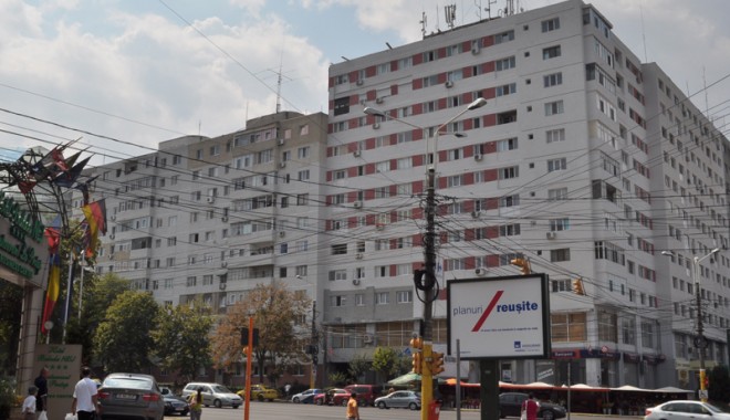 Afacerea deceniului: amplasarea subterană a cablurilor de comunicații - enel1-1364480776.jpg