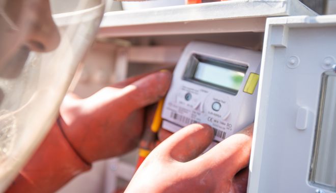 Contoarele inteligente oferă o multitudine de avantaje clienților - enelsmartmeterspoza2-1575965197.jpg