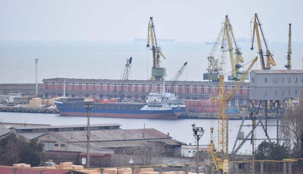 Portul Constanţa va obţine investiţii pentru a-şi dezvolta echipamentele - energie-1-1745228908.jpg