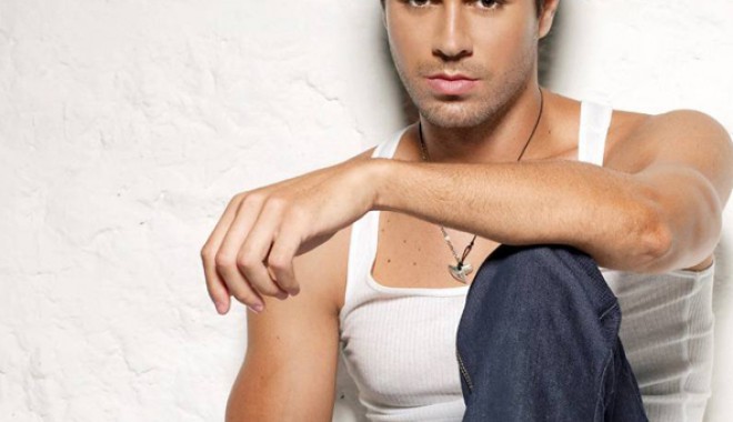 Enrique Iglesias, virgin  până la 25 de ani - enriqueiglesias-1312116056.jpg