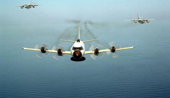 Avioane de vânătoare chineze au interceptat un avion de supraveghere american - ep3-1500965900.jpg